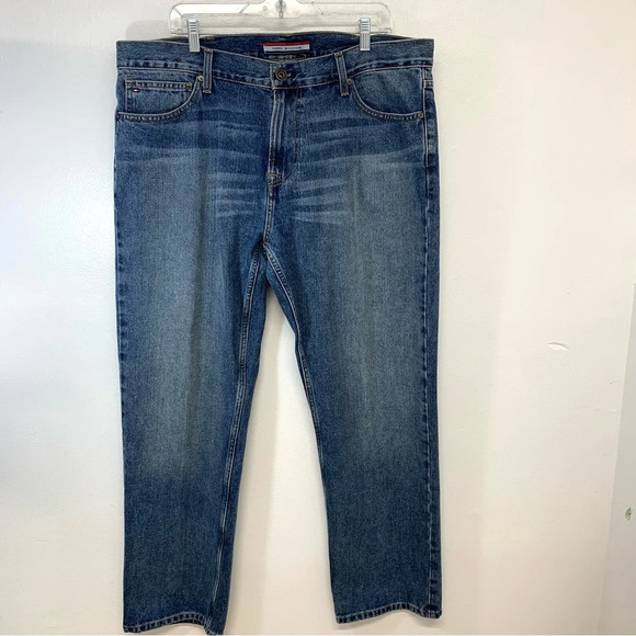 Tommy Hilfiger Jeans Men 38x30  Blue‎ Straight Leg 100% Cotton Casual Western - Picture 1 of 10